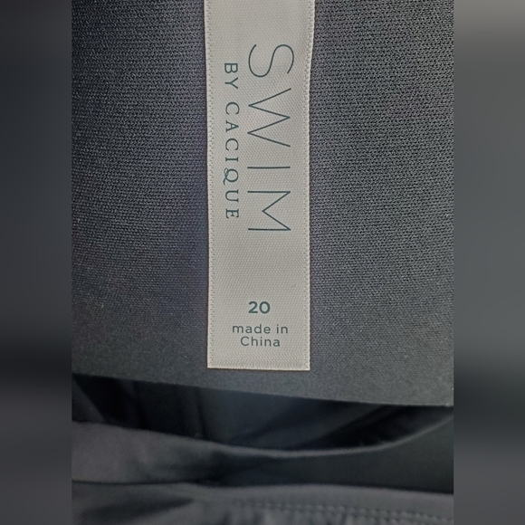 CACIQUE Swim Tankini Top Built-In No-Wire‎ Bra Size 20 - Picture 11 of 16